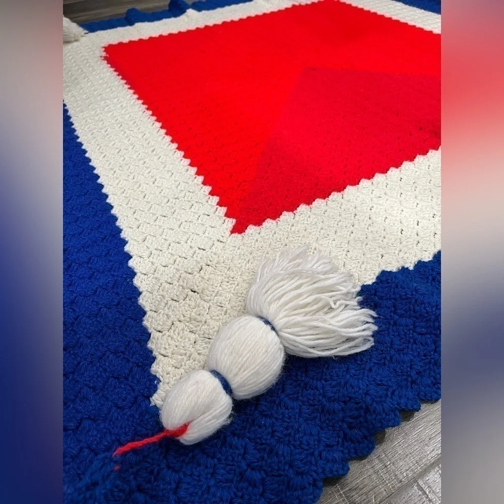 Granny square fourth of July independence day crochet large tassel blanket